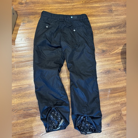OCEAN & EARTH Womenβs Snow Pants (M) - Picture 2 of 3